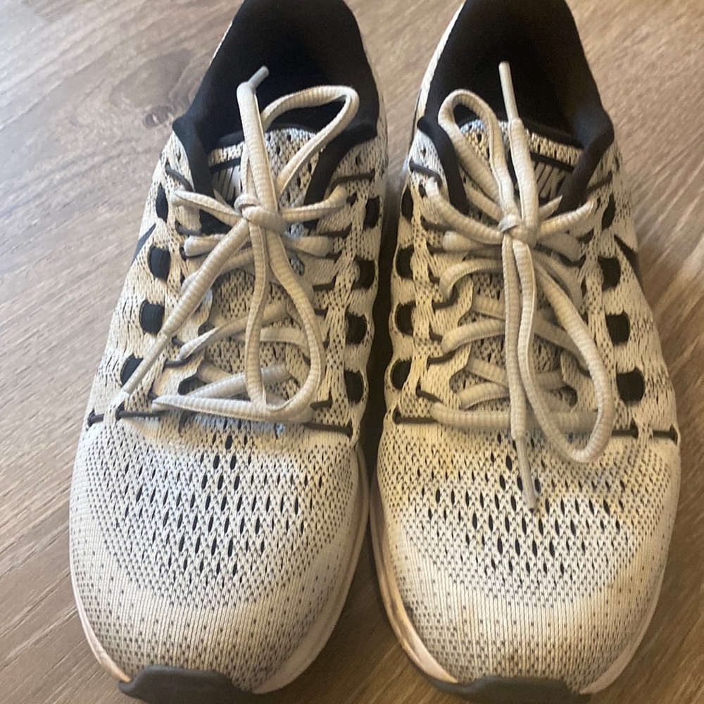 Nike Air Zoom Winflo 5